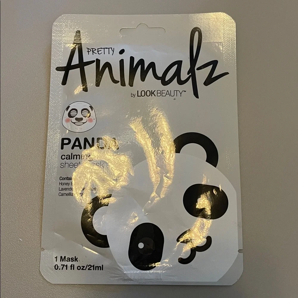 Assorted Face Mask Set - Picture 10 of 12
